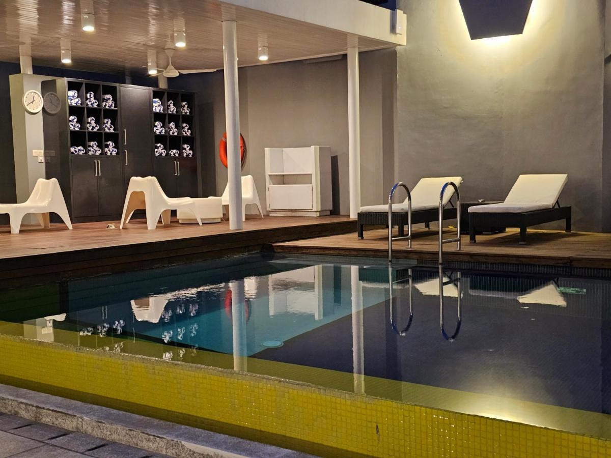 Chill Hotel Seminyak Экстерьер фото