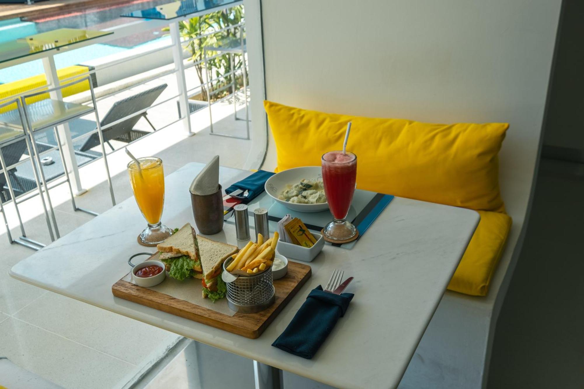 Chill Hotel Seminyak Экстерьер фото